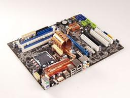 Foxconn MARS: первый продукт новой линейки Quantum Force, официально