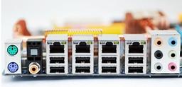 Фото дня: Gigabyte P45-DQ6, плата с четырьмя гигабитными сетевыми контроллерами