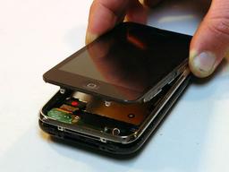 What's Inside iPhone 3G?