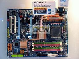 Первые фото и данные о плате GIGABYTE GA-X38T-DQ6 на чипсете Intel X38 Express