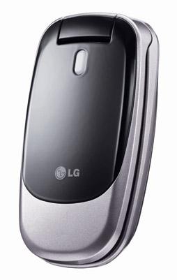 LG KG370 — бюджетная новинка с FM-приёмником