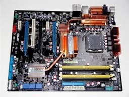 ASUS P5N-T Deluxe с поддержкой 3 х SLI, фото и спецификации