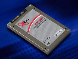 SSD SMART Xcel-10 объемом до 128 ГБ записывает данные быстрее, чем читает
