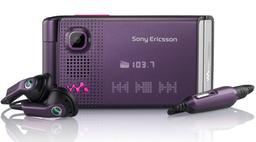 Sony Ericsson W380i – управляй телефоном взмахом руки