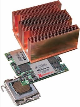 XtremeData начала поставки 1066-МГц сопроцессоров для Intel Xeon