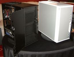 Antec представляет серию корпусов Mini P180 и блоки питания Signature