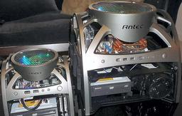 Фото дня: корпуса-скелеты Antec Skeleton показаны на Computex