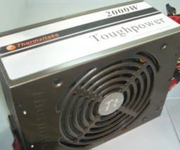2-кВт блоки питания готовы у OCZ и Thermaltake