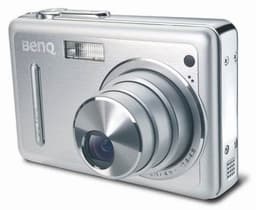 BenQ DC E600: 6-мегапиксельный ультракомпакт с «вращающимся глазом»