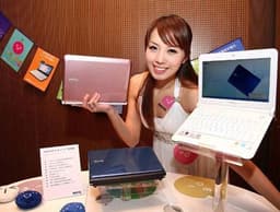 BenQ начинает продажу нетбуков с экранами формата 16:9 размером 10,1 дюйма
