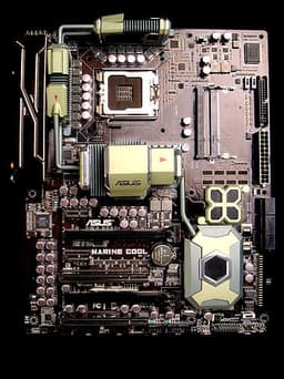 На CeBIT 2009 ASUS покажет новую концептуальную плату в стиле «military» — Marine Cool