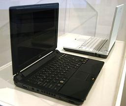 Ноутбук Fujitsu LifeBook P7230 - неофициальные данные