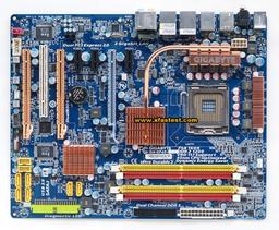 Фото Gigabyte GA EP45 DS3P, платы на Intel 45, за пару месяцев до выпуска