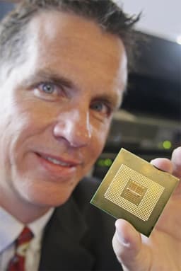 Intel Xeon серии 7300 - первые четырехъядерные процессоры для многопроцессорных серверов