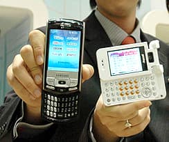 Samsung Unveils First WiBro (Mobile WiMAX) Handsets