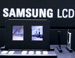 Samsung Develops First Truly Double-sided LCD