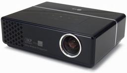 LG: мобильный проектор HS-101