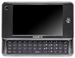 Gigabyte M528 MID немного опоздал, но оказался существенно дешевле