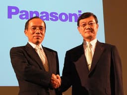 Panasonic, NEC и TI вместе создадут чипы для мобильных телефонов будущего