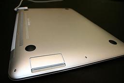 Как заменить батарею MacBook Air?