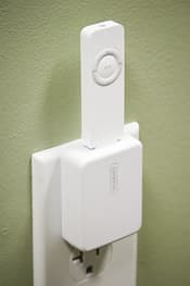 PowerBlock – зарядное устройство "почти для всех iPod'ов"