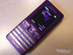 Sony Ericsson K770i "вживую"