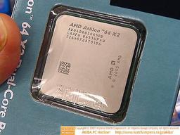 Первый энергоэффективный 65-нм Athlon 64 X2 4000+ замечен в продаже
