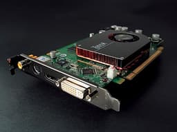 Digital Cowboy: адаптер GeForce 7600 GT "V150 DCS-V76GT/PE" с выходом HDMI