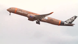 Новейший Airbus A350F впервые поднялся в небо, полёт длился более 4 часов