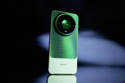 Экран яркостью до 12 000 нит, Kirin 9050 Pro, IP69, 6800 мА•ч и топовая камера. Huawei Mate 90 Pro Max показали вживую после начала продаж
