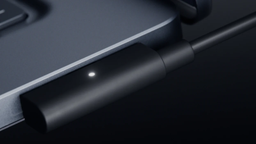 Microsoft ответила Apple магнитным USB-C: порт сам защёлкивает кабель и остаётся обычной зарядкой