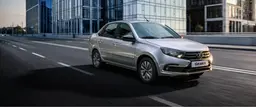 Продажи подержанных автомобилей в России достигли максимума с начала года: самые популярные легковушки с пробегом