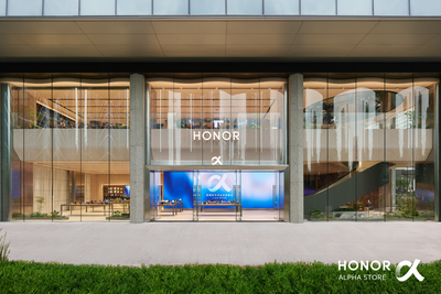 В Китае открылся флагманский магазин Honor Alpha: глобальный хаб экосистемы ИИ-устройств