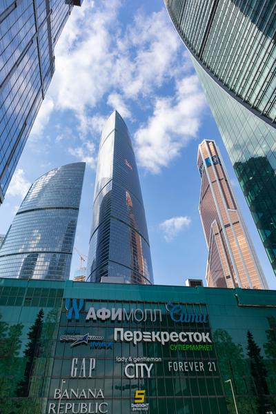Фокусное расстояние 15 мм; F6,3; 1/200 c; ISO 100; с ослаблением светов и «вытягиванием» теней