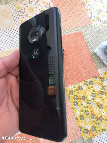 Опубликованы живые фото смартфона Moto G7, а также характеристики всех четырех моделей серии, фото 5