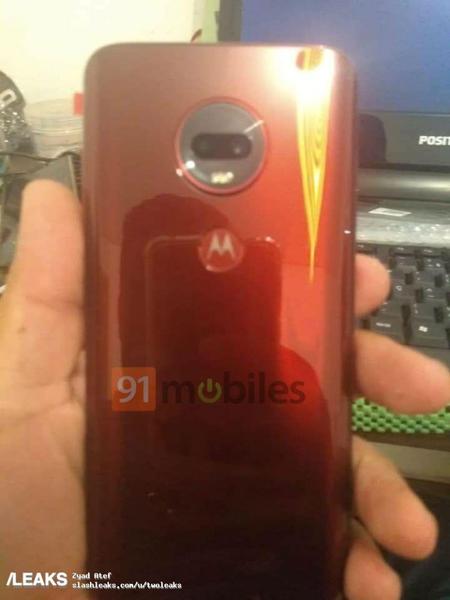 Опубликованы живые фото смартфона Moto G7, а также характеристики всех четырех моделей серии, фото 6