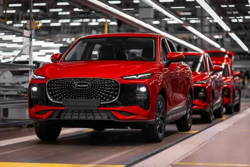 Вместо Hyundai Creta. На бывшем российском заводе Hyundai начали выпускать кроссовер Tenet Plus L4 — 1,5-литровый мотор, «робот» и передний привод