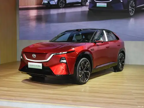 Mazda представила кроссовер CX-6e Laser Edition 2027: 258 л.с., запас хода до 600 км, лидар и топовое оснащение — 167 тыс. юаней (2,1 млн рублей)