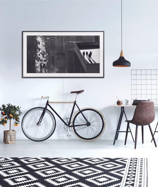 Стильные телевизоры The Frame от Samsung выходят в России, фото 1