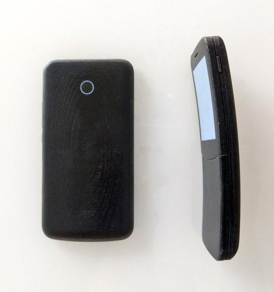 Опубликованы фотографии прототипов смартфонов Nokia 8 Sirocco, Nokia 1 и Nokia 8110