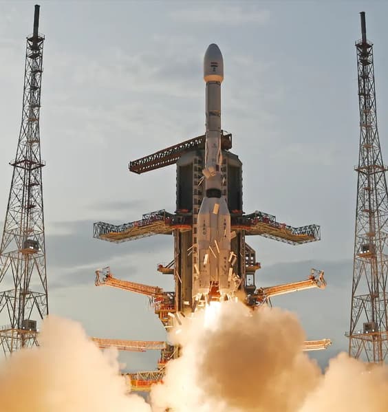 NASA пригласило Индию присоединиться к созданию постоянной базы у южного полюса 