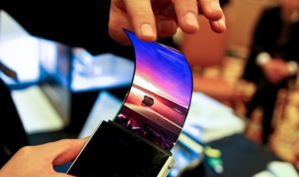 Samsung создала самовосстанавливающееся олеофобное покрытие для смартфонов