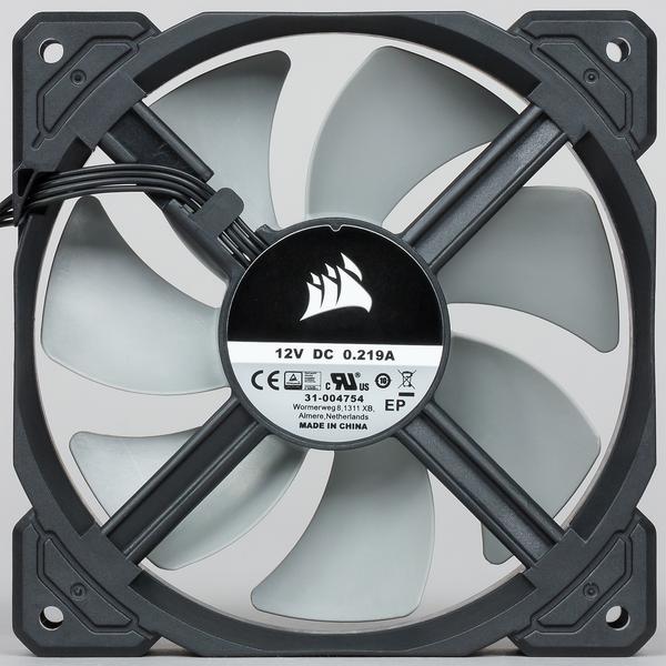 Система жидкостного охлаждения Corsair Hydro Series H150i Pro для процессора, фото 9