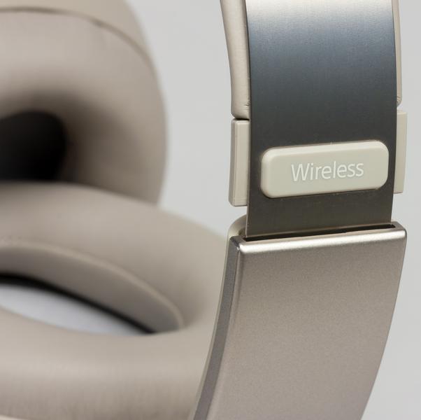 Беспроводные наушники Sony WH-1000XM2 с адаптивной системой шумоподавления:, фото 11