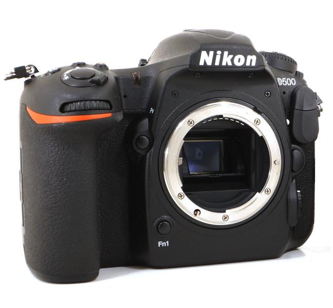 Nikon D500