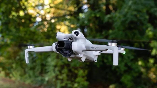 Дрон DJI Mini 4 Pro.Источник: James Abbott