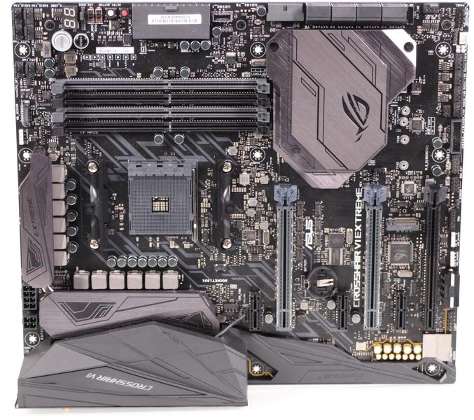 Asus Crosshair VI Extreme — топовая плата формата Extended ATX (305×269 мм)