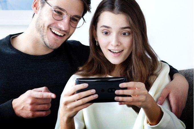Sony Xperia XZ2 Premium оказался самым тяжёлым флагманом последних лет, фото 1