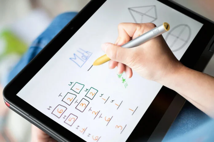 Представлен неубиваемый стилус Logitech Pen с MIL-STD-810G, который работает 15 дней без подзарядки, фото 1