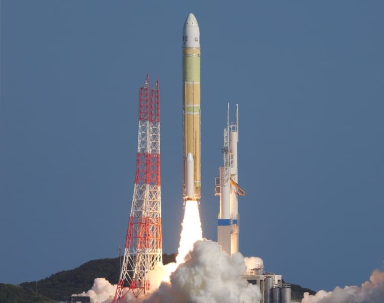 Япония отказалась от Falcon 9 в пользу H3: ispace решилась на частную систему доставки на Луну